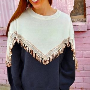 Women's sweater with fringe